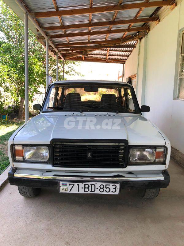 LADA (VAZ) 2107