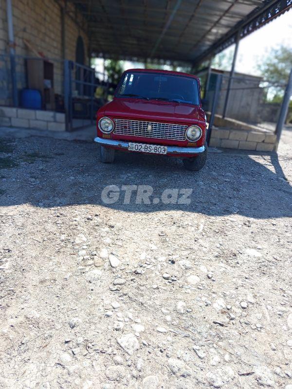 LADA (VAZ) 21011